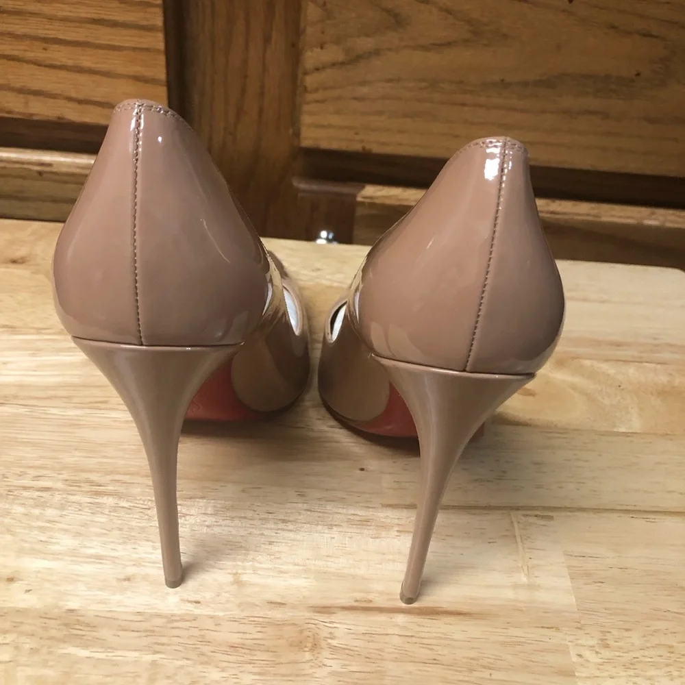 Christian Louboutin So Kate 120MM Nude Patent Pointed-Toe Pumps - Picture 4 of 6